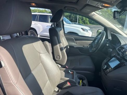Used 2016 Honda Odyssey EX-L image 13