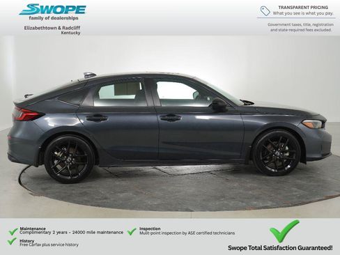 Used 2025 Honda Civic Sport image 3