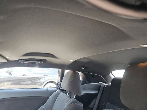 Used 2023 Dodge Challenger SXT RWD image 19