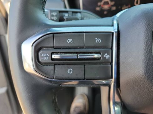 Used 2025 GMC Terrain Elevation AWD/4WD image 21