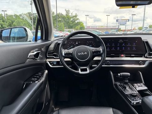 Used 2023 Kia Sportage SX AWD/4WD image 4