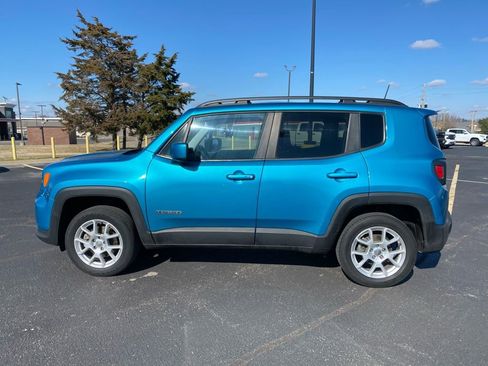 Used 2019 Jeep Renegade Latitude image 6