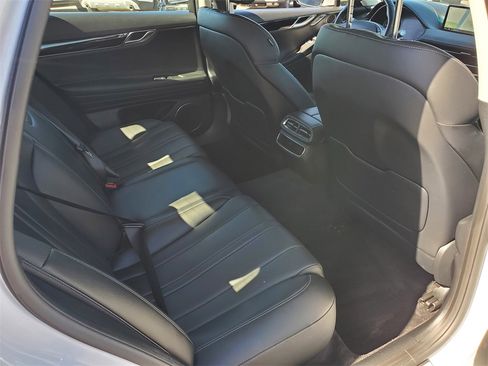 Used 2023 Genesis G80 2.5T image 16