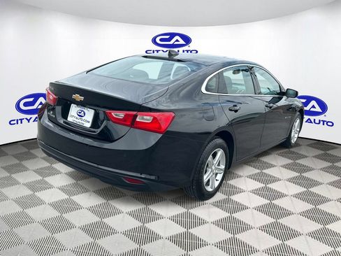 Used 2022 Chevrolet Malibu LS w/ Driver Confidence Package II FWD image 3