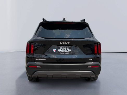 Used 2023 Kia Sorento S w/ Panoramic Sunroof Package AWD/4WD image 4