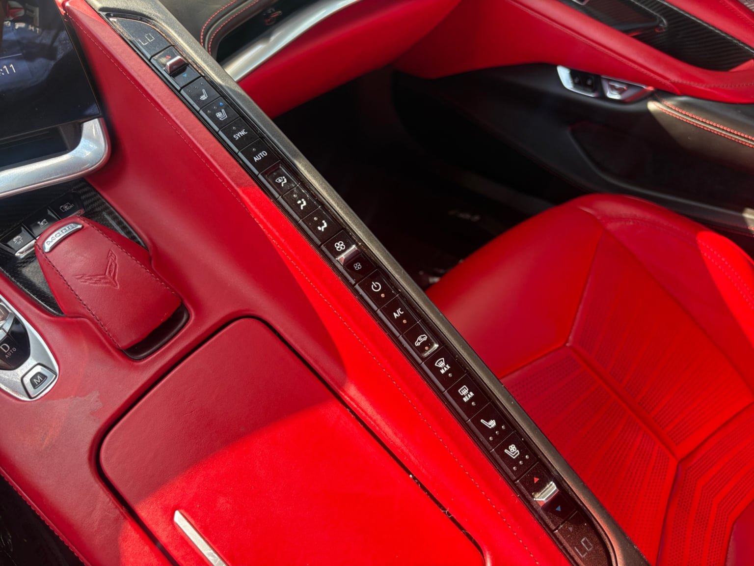 Used 2022 Chevrolet Corvette Stingray Premium Conv w/ Z51 Performance Package RWD image 16