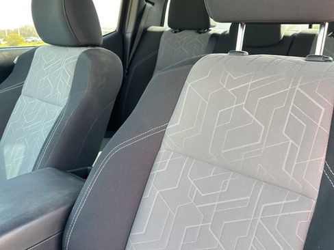 Used 2023 Toyota Tacoma TRD Off-Road image 11