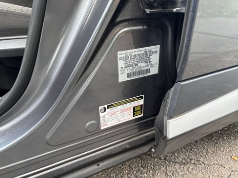 Used 2025 Nissan Kicks SV FWD image 22
