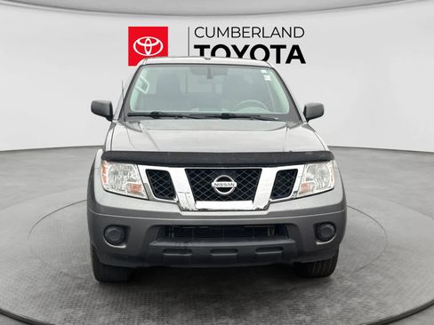 Used 2018 Nissan Frontier SV RWD image 8