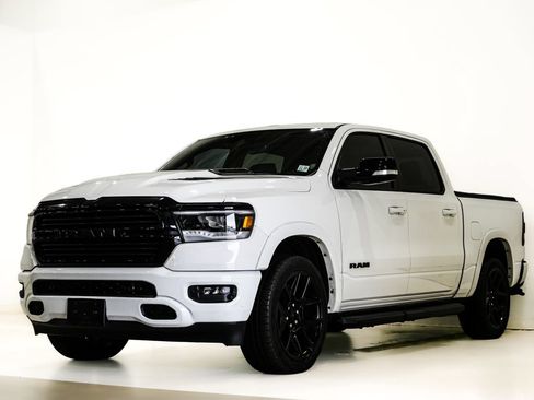 Used 2022 RAM 1500 Laramie AWD/4WD image 3