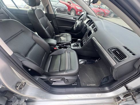 Used 2017 Volkswagen Golf Alltrack SE AWD/4WD image 21