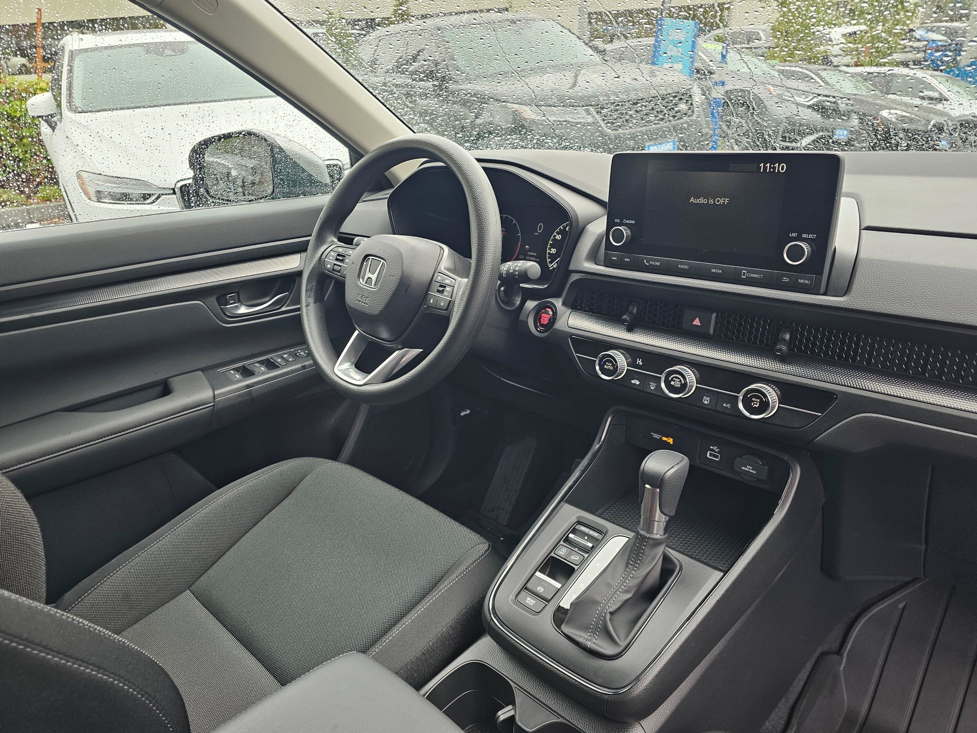 Used 2024 Honda CR-V LX image 10
