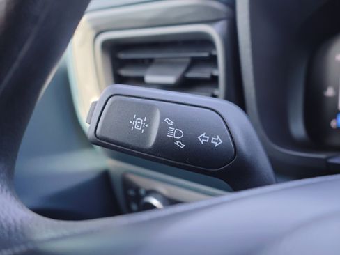 Used 2025 Ford Maverick XL image 17