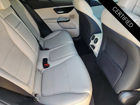 Certified 2024 Mercedes-Benz GLC 300 4MATIC image 31