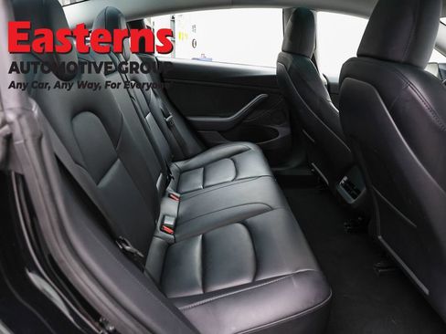 Used 2023 Tesla Model 3 Standard Range RWD image 17