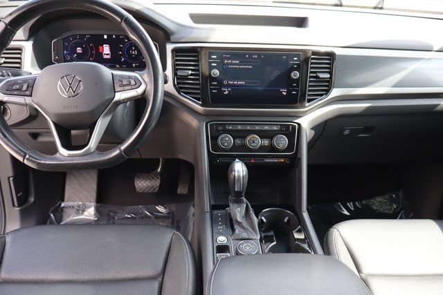Used 2020 Volkswagen Atlas Cross Sport SEL AWD/4WD image 31