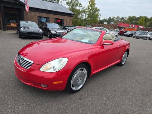 Used 2002 Lexus SC 430 Convertible image 2