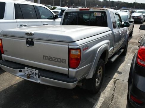 Used 2004 MAZDA B-Series Pickup 2WD Cab Plus B3000 w/ Convenience Pkg image 2