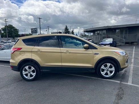 Used 2014 Ford Escape SE AWD/4WD image 4
