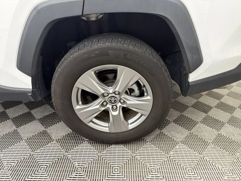 Used 2023 Toyota RAV4 XLE w/ Convenience Package FWD image 21