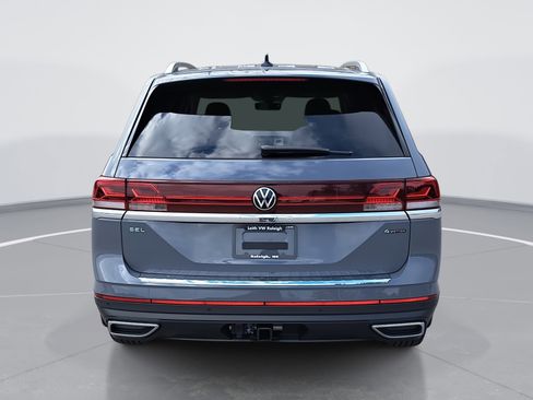 New 2026 Volkswagen Atlas SEL image 4