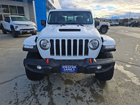 Used 2023 Jeep Gladiator Mojave w/ Trailer Tow Package image 9