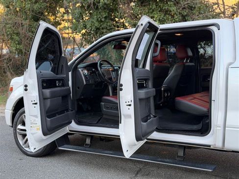 Used 2013 Ford F150 Limited image 12