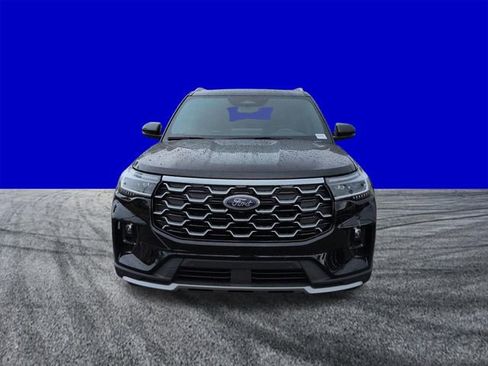 New 2026 Ford Explorer Platinum RWD image 9
