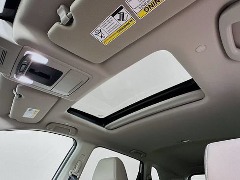 Used 2026 Honda CR-V EX-L image 11