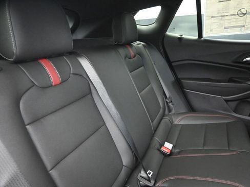 New 2026 Chevrolet Trax RS FWD image 18
