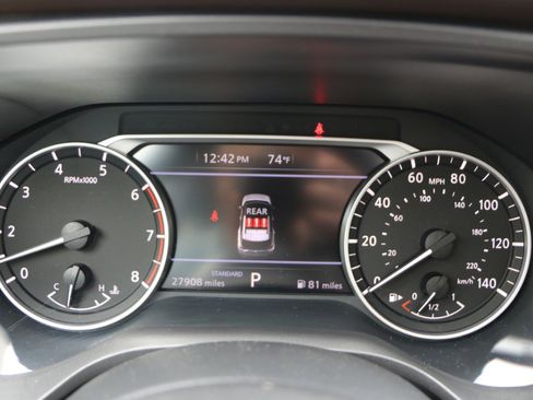 Used 2023 Nissan Rogue SL FWD image 33