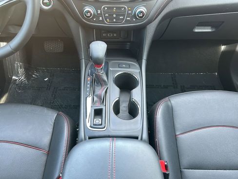 Used 2023 Chevrolet Equinox RS w/ RS Leather Package FWD image 14