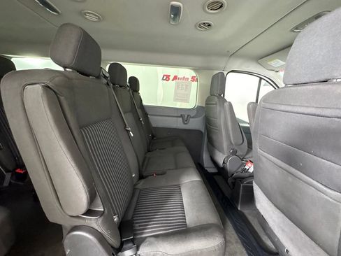 Used 2017 Ford Transit 350 XLT RWD image 38