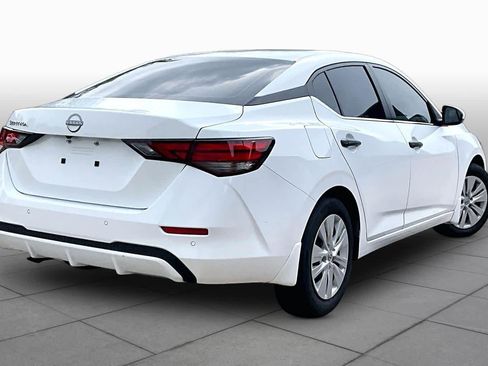 Certified 2025 Nissan Sentra S FWD image 12