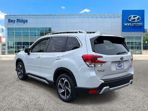 Used 2023 Subaru Forester Touring image 7