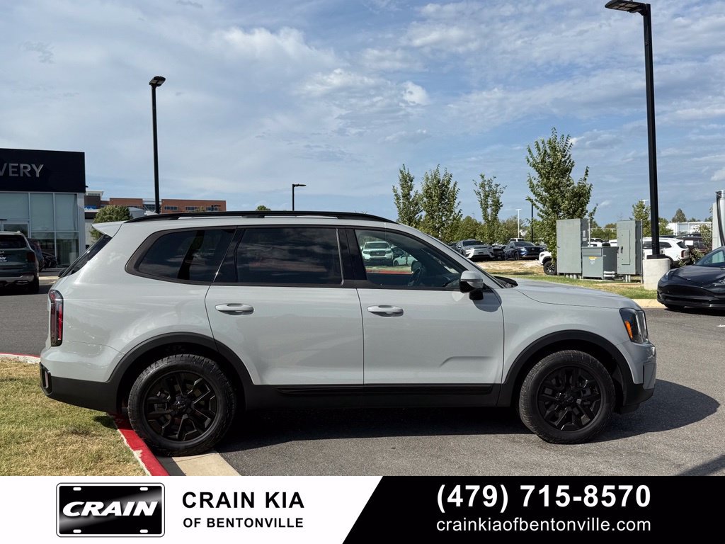 Used 2025 Kia Telluride SX Prestige X-Pro AWD/4WD image 8