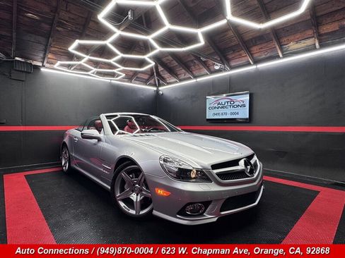 Used 2012 Mercedes-Benz SL 550 image 1