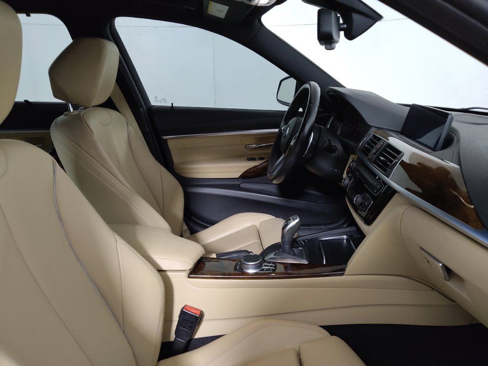 Used 2018 BMW 330i Sedan RWD image 21
