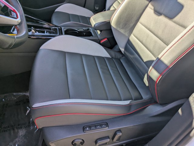 Used 2025 Volkswagen GTI Autobahn FWD image 19