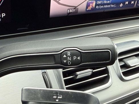 Used 2024 Mercedes-Benz GLE 350 4MATIC w/ Panoramic Roof image 23