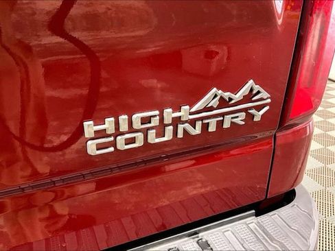 Used 2020 Chevrolet Silverado 1500 High Country image 14