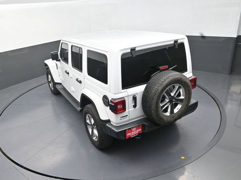 Used 2021 Jeep Wrangler Unlimited Sahara AWD/4WD image 26