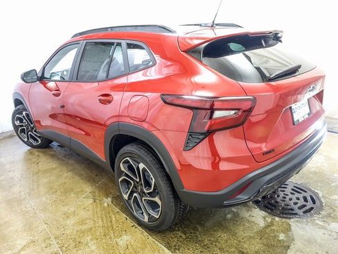 New 2026 Chevrolet Trax RS w/ Driver Confidence Package image 7