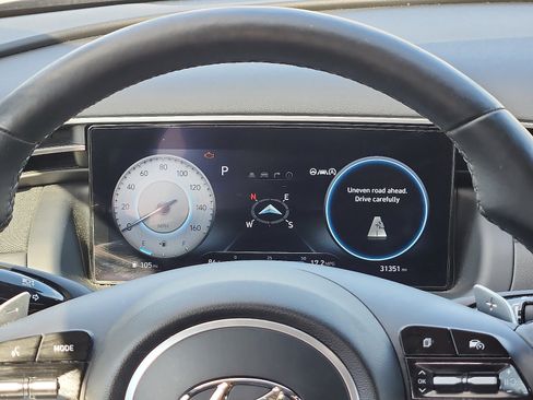 Used 2022 Hyundai Tucson Limited image 14