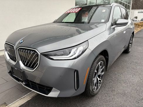 Used 2025 BMW X3 xDrive30i w/ Convenience Package image 4