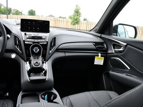 New 2026 Acura RDX SH-AWD image 19