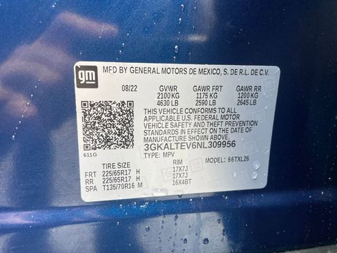 Used 2022 GMC Terrain SLE image 18