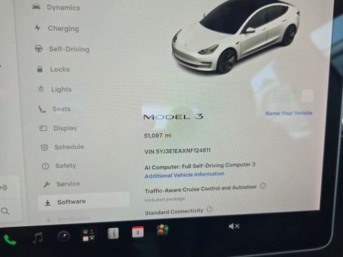 Used 2022 Tesla Model 3 RWD image 2