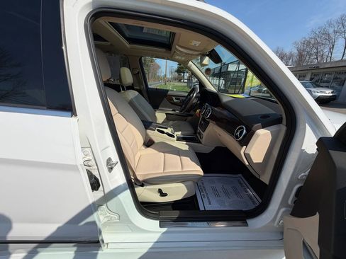 Used 2014 Mercedes-Benz GLK 350 4MATIC image 13