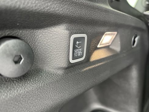 New 2025 Jeep Grand Cherokee L Limited image 38